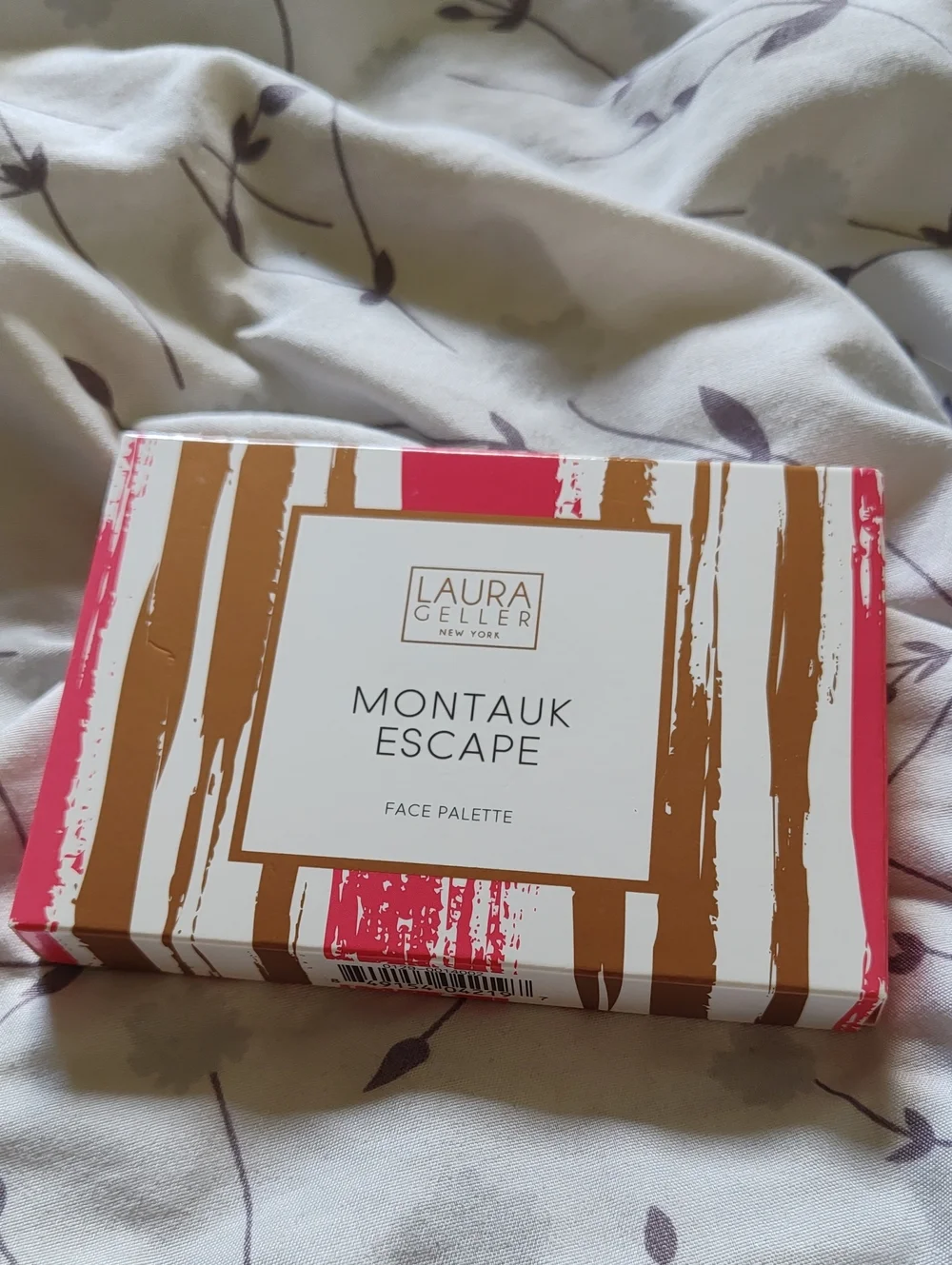 Laura Geller Montauk Escape Face and Eyeshadow Palette